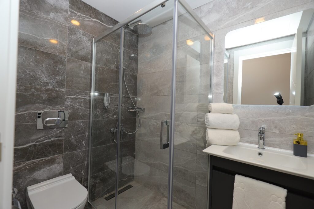 WhatsApp Image 2025-07-18 at 17.48.55 (2)