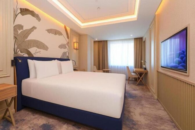 Advantage ROom
